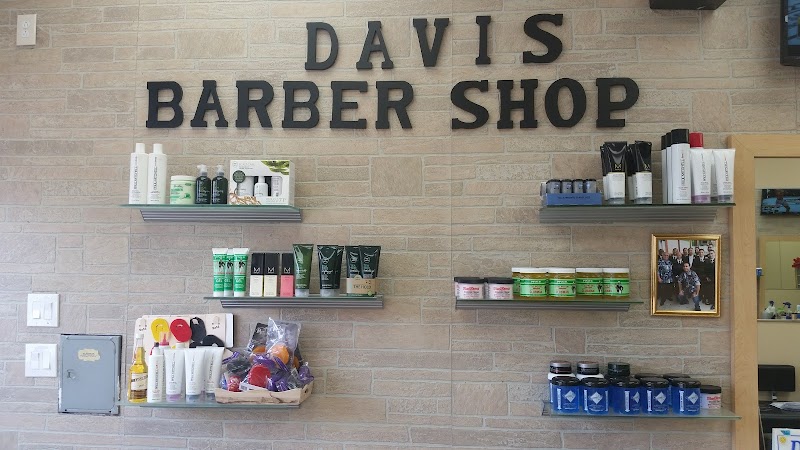 Davis Barber Shop salon image 3