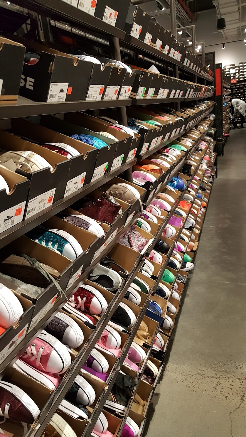 Converse Clearance Store image 8