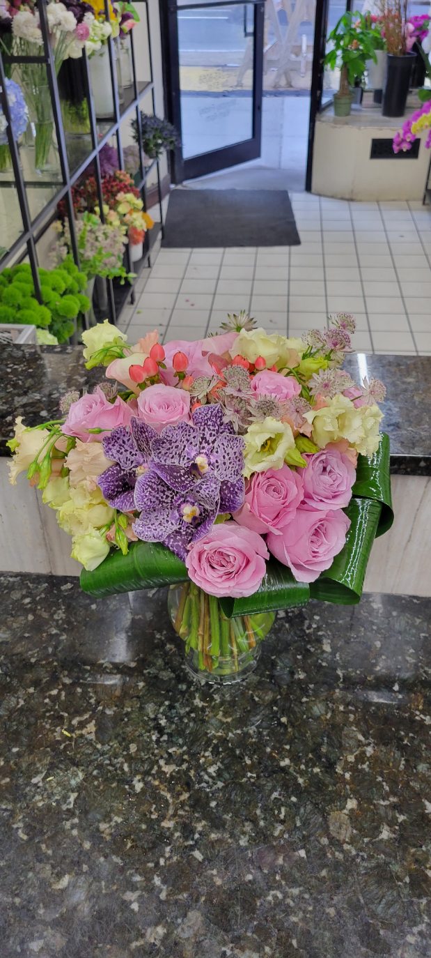 Columbia Midtown Florist Same Day Flower Delivery NYC Flower Delivery image 4