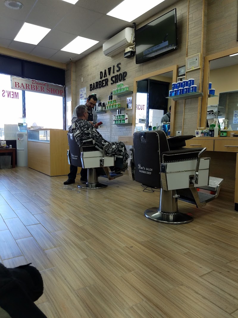 Davis Barber Shop salon image 5
