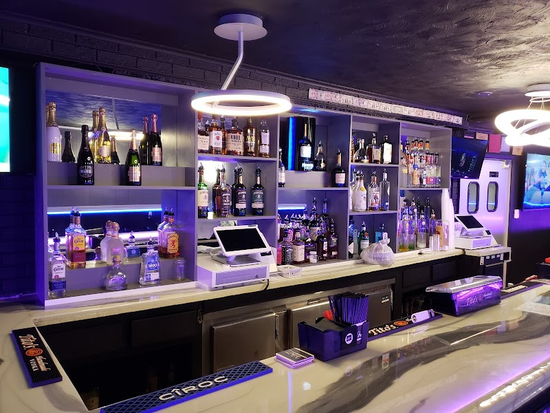 Vibez Bar and Lounge, LLC. image 1