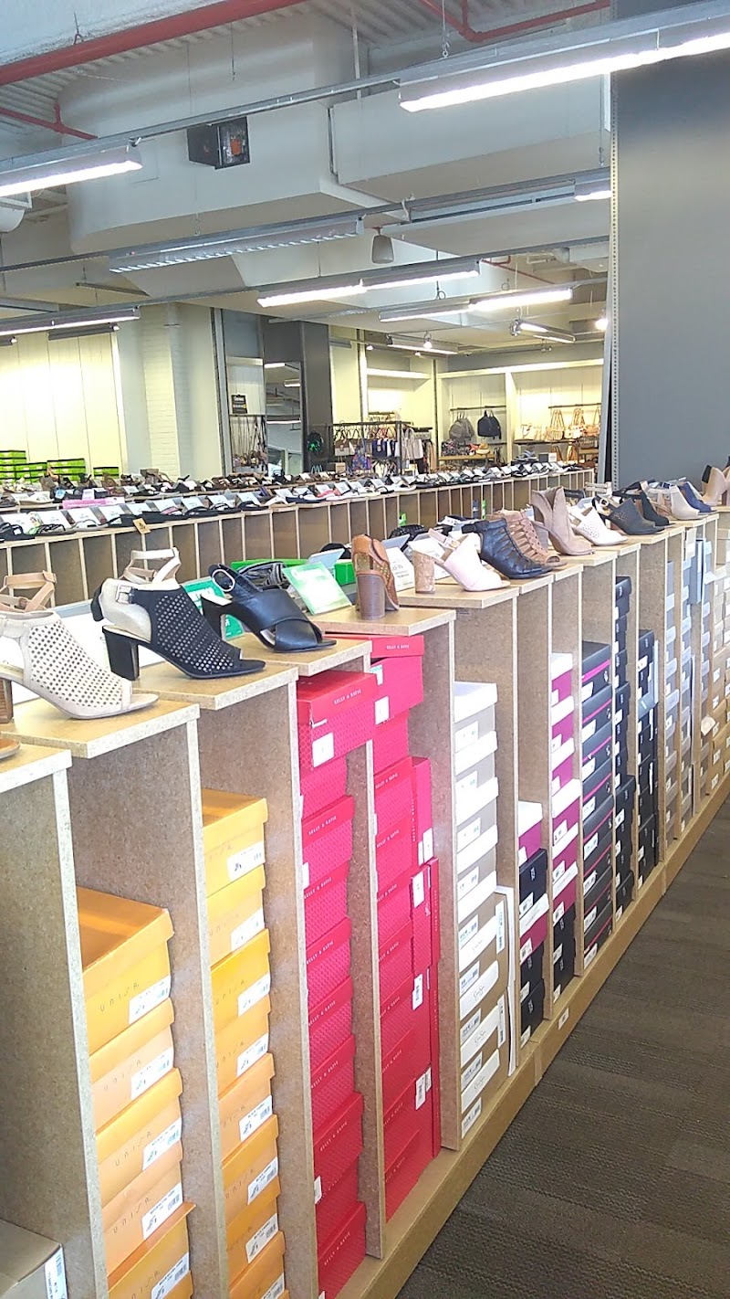 DSW Designer Shoe Warehouse image 10