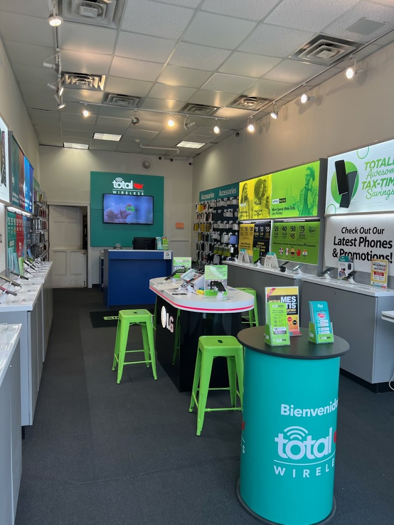 Total Wireless Store image 7