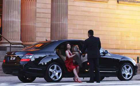 Reliable Luxury Car and Limousine Service image 9